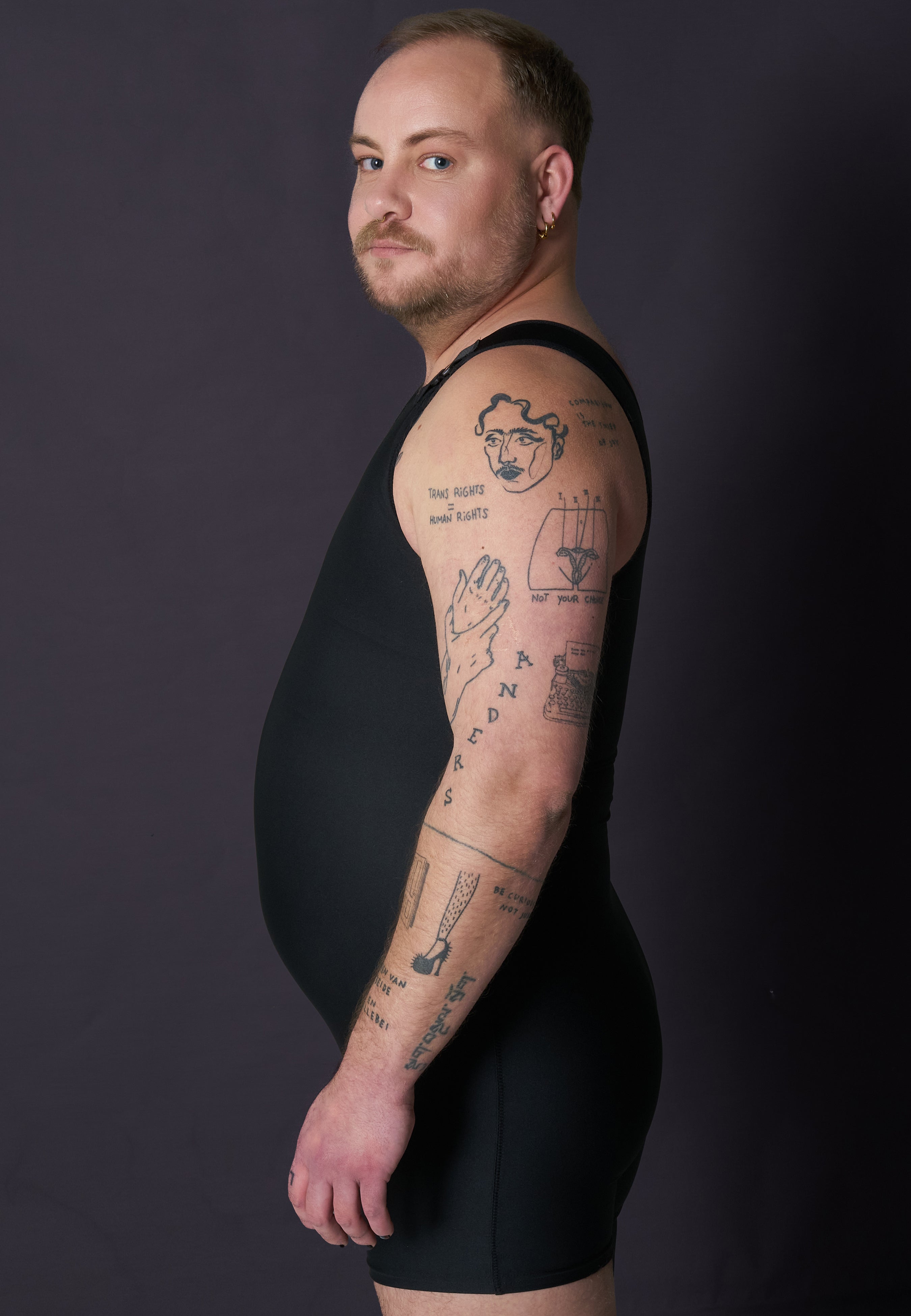 Binder de natation Hook-Up UNTAG, vue de côté en noir