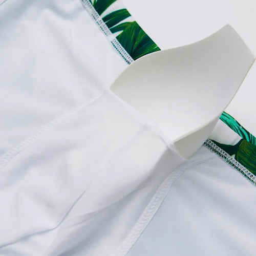 Short de bain BWYA montrant le design de la poche bulge
