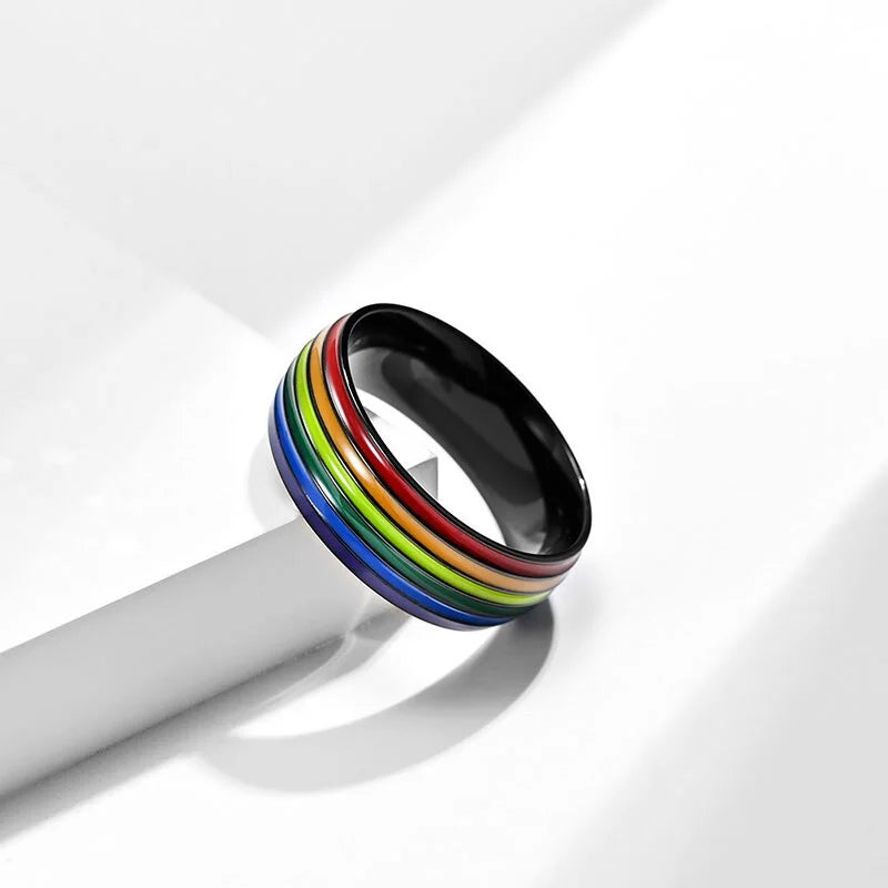 Bague arc-en-ciel en noir, petite taille