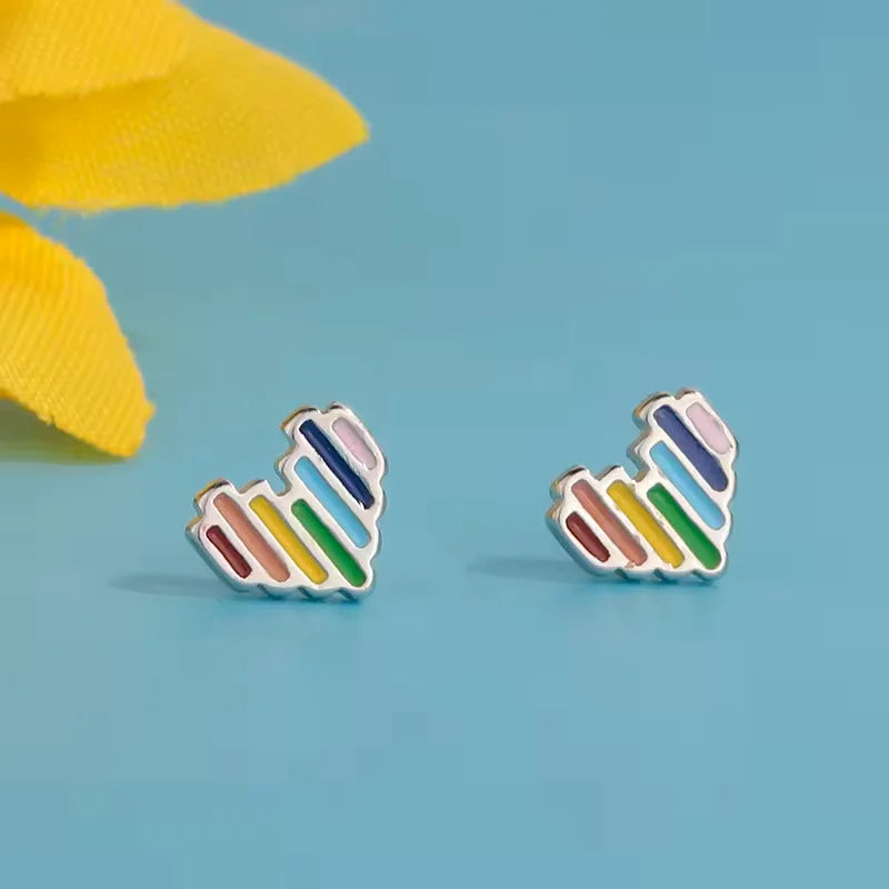 Boucles d'oreilles puces cœur arc-en-ciel