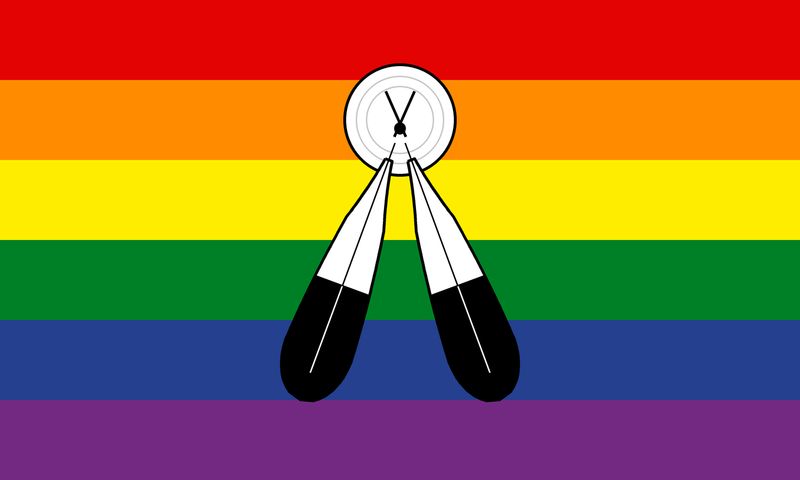 Two-Spirit-pridevlag, het meest gebruikte ontwerp: twee witte veren met zwarte punten die aan een witte cirkel hangen, boven de regenboog met zes banen.